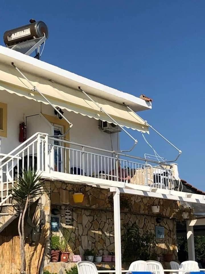 Seaside Studios Mesongi Exterior photo